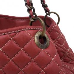 Pre Owned Carolina Herrera Red Quilted Leather Tote