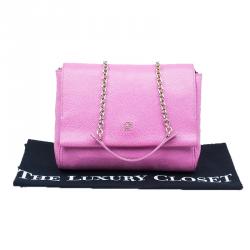 Pre Owned Carolina Herrera Pink Leather Minueto Shoulder Flap Bag
