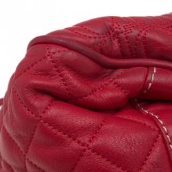 Pre Owned Carolina Herrera Red Quilted Monogram Leather Hobo