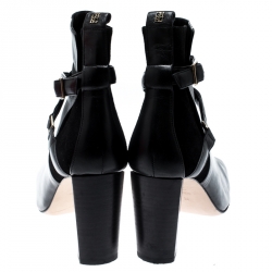 Pre Owned حذاء بوت كاحل كارولينا هيريرا كعب عريض سيور متعاكسة سويدي وجلد أسود مقاس 39