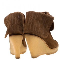 مملوكة مسبقًا بوت للكاحل كارولينا هيريرا سويدي بني كعب روكي مقاس 37