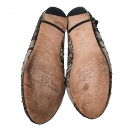 Pre Owned Carolina Herrera Black Satin/Lace Bow Ballet Flats Size 38