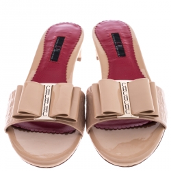 Pre Owned Carolina Herrera Beige Patent Leather Bow Detail Flat Slides Size 36