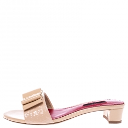 Pre Owned Carolina Herrera Beige Patent Leather Bow Detail Flat Slides Size 36