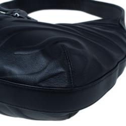 مملوكة مسبقًا حقيبة كاتييه جلد أسود صغيرة بانثر دو كارتييه