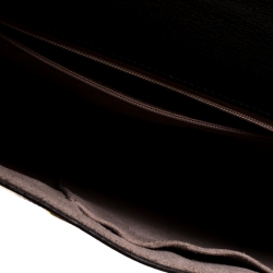 مملوكة مسبقًا حقيبة كتف كارتييه مظروف جلد حمراء