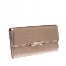 مملوكة مسبقًا Cartier Metallic Peach Leather Continental Wallet