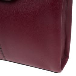 مملوكة مسبقًا Cartier Red Leather and Patent Feminine Line Chain Bag