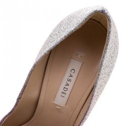 Pre Owned حذاء كعب عالي كاسادي بيغاسوس بمقدمة مفتوحة غليتر اومبريه وردي وفضي مقاس 38.5