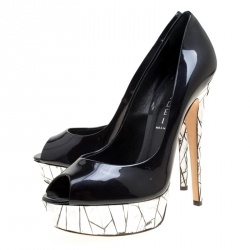 مملوكة مسبقًا Casadei Black Patent Leather Mosaic Mirror Heel Peep Toe Platform Pumps Size 40