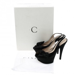 مملوكة مسبقًا صندل كاسادي ساتان أسود مقدمة مفتوحة بحزام للكاحل مقاس 37