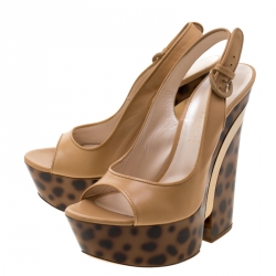 Pre Owned Casadei Beige Leather Tortoise Wedge Heel Slingback Sandals Size 39