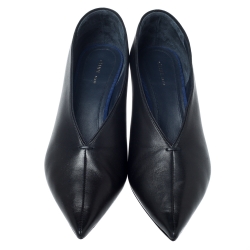 Pre Owned Celine Black Leather V Neck Pointed Toe Pumps Size 37