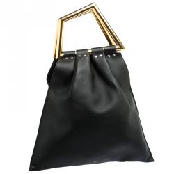 مملوكة مسبقًا Celine Black Leather Open Triangle Bag