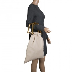 مملوكة مسبقًا حقيبة سيلين جلد أ سود مثلثة مفتوحة