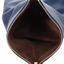 مملوكة مسبقًا Celine Lambskin Ink Blue Berlingot Clutch