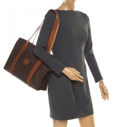 مملوكة مسبقًا Celine Brown Coated Canvas and Leather Macadam Shopper Tote