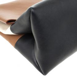 Pre Owned Celine All Soft Calfskin Mellow Shoulder Bag and Pouch