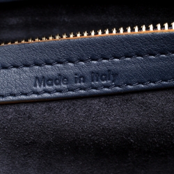 مملوكة مسبقًا Celine Navy Blue Leather Large Phantom Luggage Tote