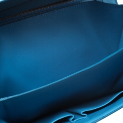 Pre Owned Celine Turquoise Leather Medium Classic Box Shoulder Bag