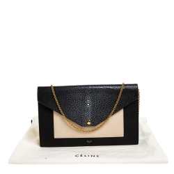 Pre Owned Celine Black/Cream Leather and Stingray Pocket Chain Clutch