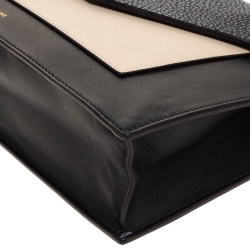 Pre Owned Celine Black/Cream Leather and Stingray Pocket Chain Clutch