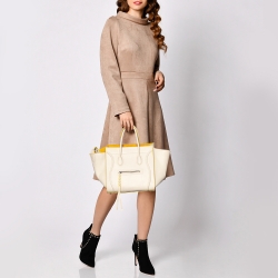 Pre Owned Celine Off White Leather Medium Phantom Luggage Tote