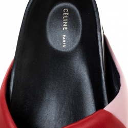 مملوكة مسبقًا Celine Red/Pink Leather Twist Flat Slides Size 35