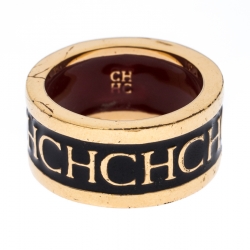 مملوكة مسبقًا CH Carolina Herrera Logo Black Enamel Gold Tone Band Ring 56