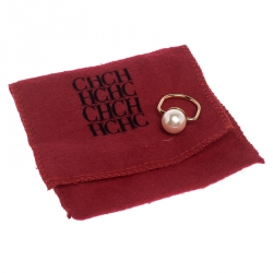Pre Owned Carolina Herrera CH Faux Pearl Gold Tone Ring Size 48