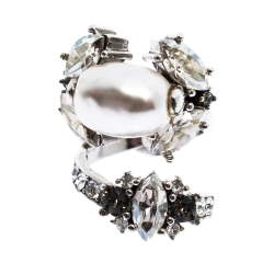 Pre Owned CH Carolina Herrera Crystal Faux Pearl Silver Tone Bypass Ring Size 56