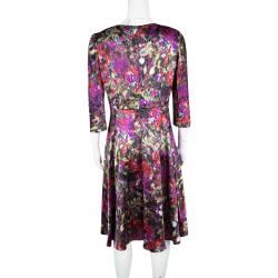 Pre Owned فستان سي أتش كارولينا هيريرا حرير ساتان مورد مطبوع بطيات M