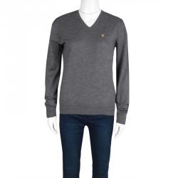 مملوكة مسبقًا سويتر سي أتش كارولينا هيريرا رقبة V مطرز شعار صوف رمادي M