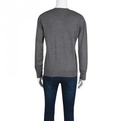 مملوكة مسبقًا سويتر سي أتش كارولينا هيريرا رقبة V مطرز شعار صوف رمادي M