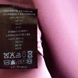 مملوكة مسبقًا فستان سهرة سي أتش كارولينا هيريرا حرير ساتان بنفسجي بحزام بلا أكمام M