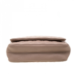 Pre Owned CH Carolina Herrera Beige Quilted Leather Shoulder Bag