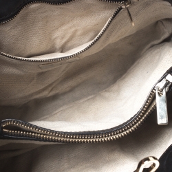 Pre Owned حقيبة كتف كارولينا هيريرا جلد أسود بشراشيب