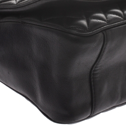 Pre Owned حقيبة كتف كارولينا هيريرا بقلاب وسلسلة جلد مبطن سوداء