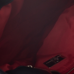 Pre Owned حقيبة كتف كارولينا هيريرا بقلاب وسلسلة جلد مبطن سوداء