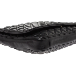 Pre Owned Carolina Herrera Black Quilted Leather Flap Chain Shoulder Bag