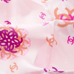 مملوكة مسبقًا Chanel Rose Pink Floral and CC Logo Print Silk Square Scarf