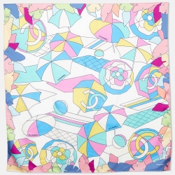 مملوكة مسبقًا Chanel Multicolor Camelia CC Logo Print Silk Square Scarf