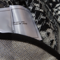 مملوكة مسبقًا Chanel Monochrome Cotton Terry Roll Collar Cape Coat M