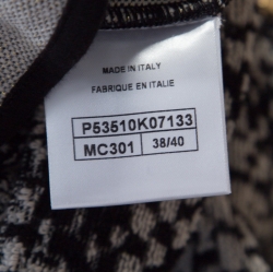 مملوكة مسبقًا Chanel Monochrome Cotton Terry Roll Collar Cape Coat M