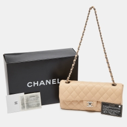 Pre Owned Chanel Beige Quilted Caviar Leather Classic East West Flap Bag