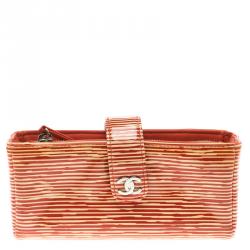 Pre Owned Chanel Red/White Striped Patent Leather Smart Clutch 