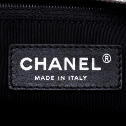 Pre Owned Chanel Grey Quilted Iridescent Leather Chic Quilt Bowling Bag