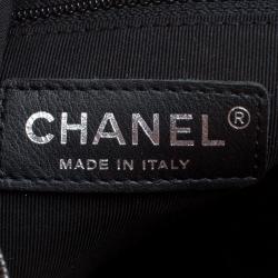 مملوكة مسبقًا حقيبة شانيل غيرل شعر عجل وجلد ذهبية/ سوداء