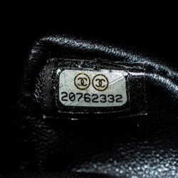 Pre Owned Chanel Black Quilted Charm Embellished Leather 2.55 Reissue 225 Flap Bag