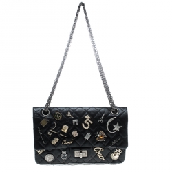 Pre Owned Chanel Black Quilted Charm Embellished Leather 2.55 Reissue 225 Flap Bag
